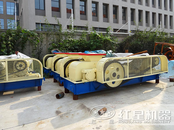 珍珠巖對(duì)輥破碎機(jī) 珍珠巖對(duì)輥破碎機(jī)