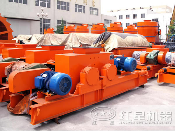 對輥制砂機(jī) 對輥制砂機(jī)