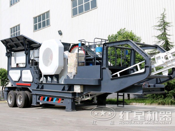 車(chē)載流動(dòng)打砂機(jī)（搭載顎式破碎機(jī)）