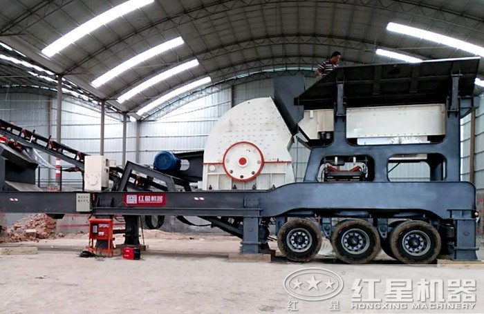 移動重錘式碎石機(jī)安裝現(xiàn)場
