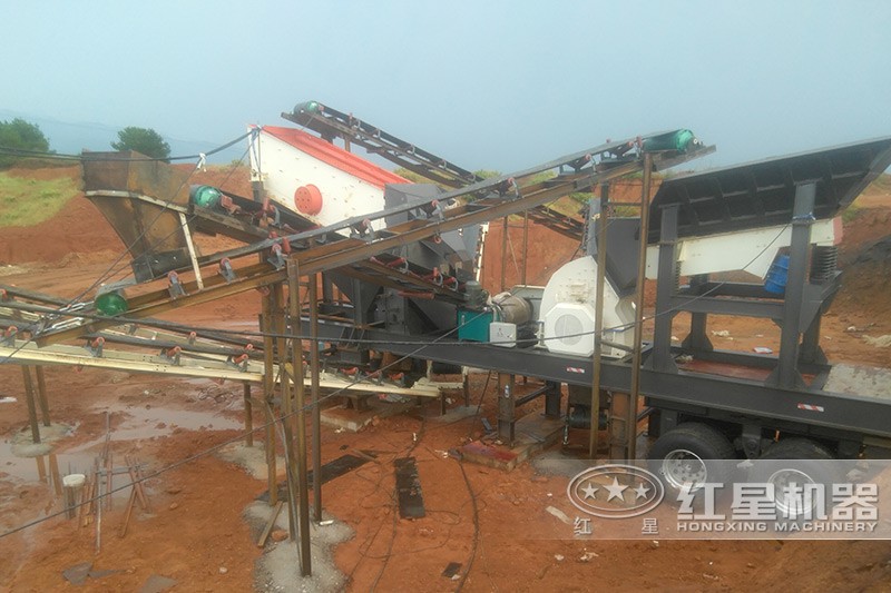 移動三合一重錘破碎線現(xiàn)場 移動三合一重錘破碎線現(xiàn)場