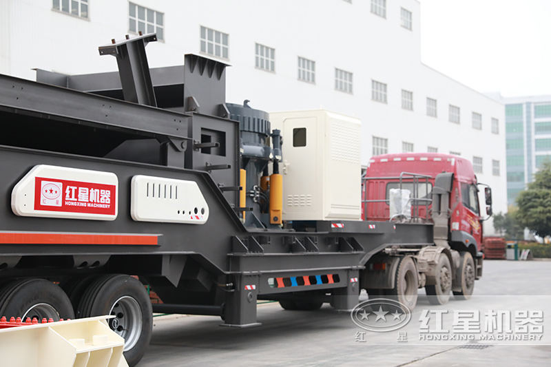 移動打石機(jī)可搭載車頭直接行走 移動打石機(jī)可搭載車頭直接行走