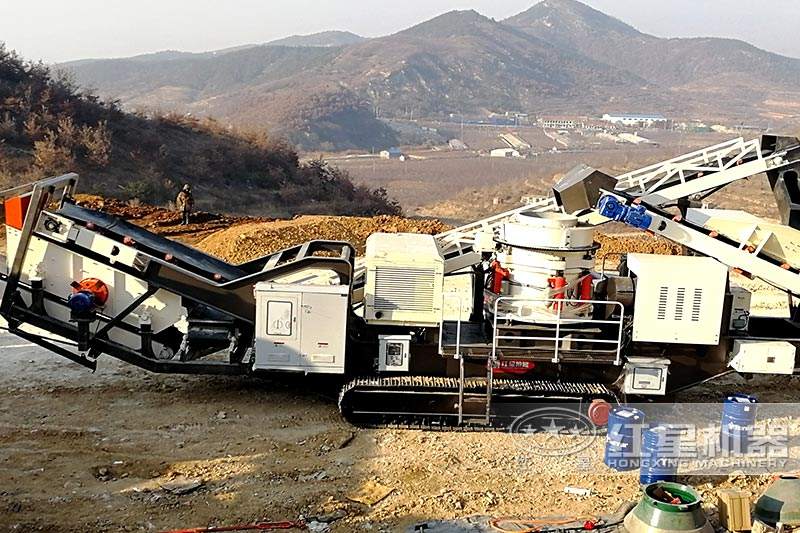移動式鵝卵石粉碎機(jī)
