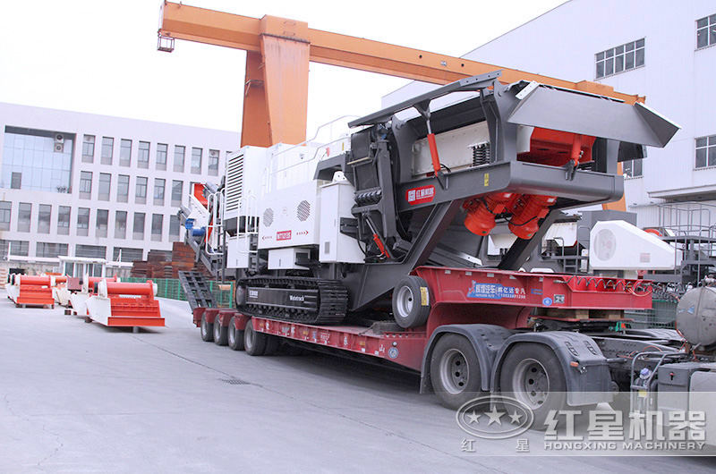 履帶式移動(dòng)破碎機(jī)發(fā)貨現(xiàn)場(chǎng)-現(xiàn)貨快發(fā)，全國(guó)配送