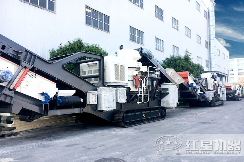 履帶式組合，一鍵操作隨地行走