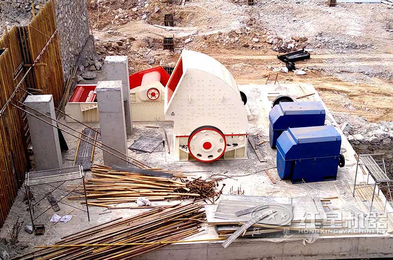 煤矸石粉碎機(jī)設(shè)備多少錢一臺？煤矸石全套設(shè)備有哪些？