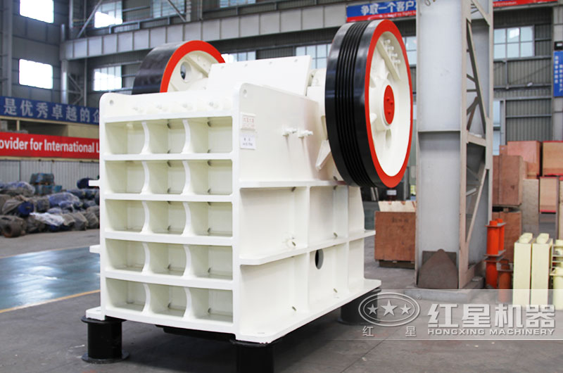 粗碎鄂式破碎機(jī)，出料范圍10mm以上